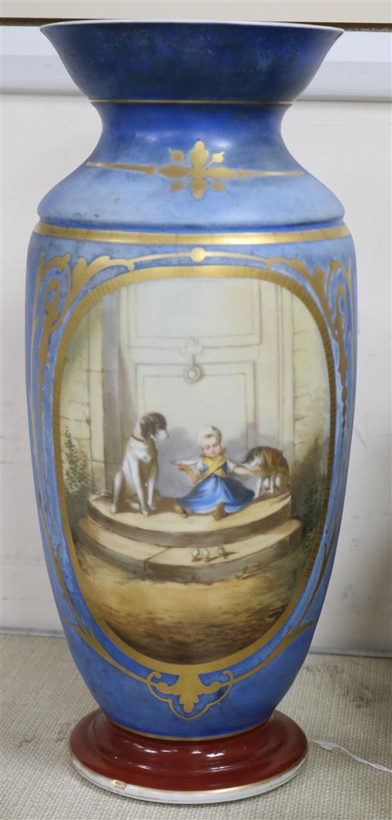 A Paris porcelain vase